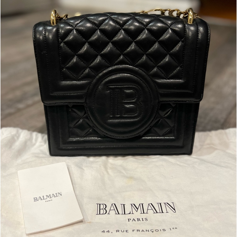 BALMAIN authentic leather quilted shoulder bag black in perfect condition